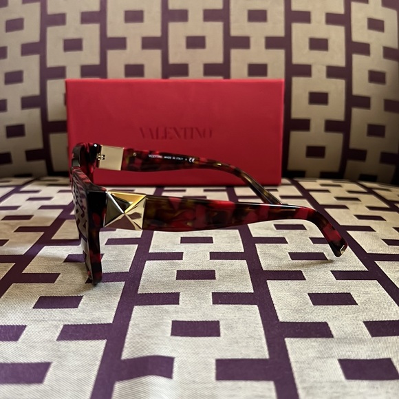 Valentino Garavani rock studded Sunglasses VA4111 519413 NEW - Picture 6 of 7